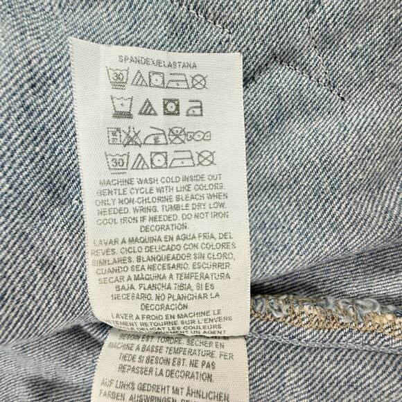 GUESS Cropped Frayed Denim Jacket S USA Cactus Patches Boho Festival 90sRevival - Picture 10 of 13